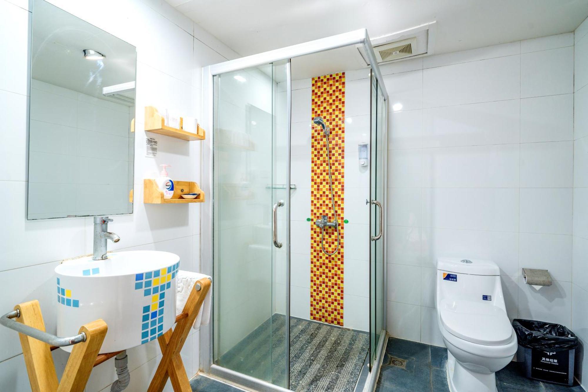 Ln Whitehouse Hotel Kuangcsou Kültér fotó