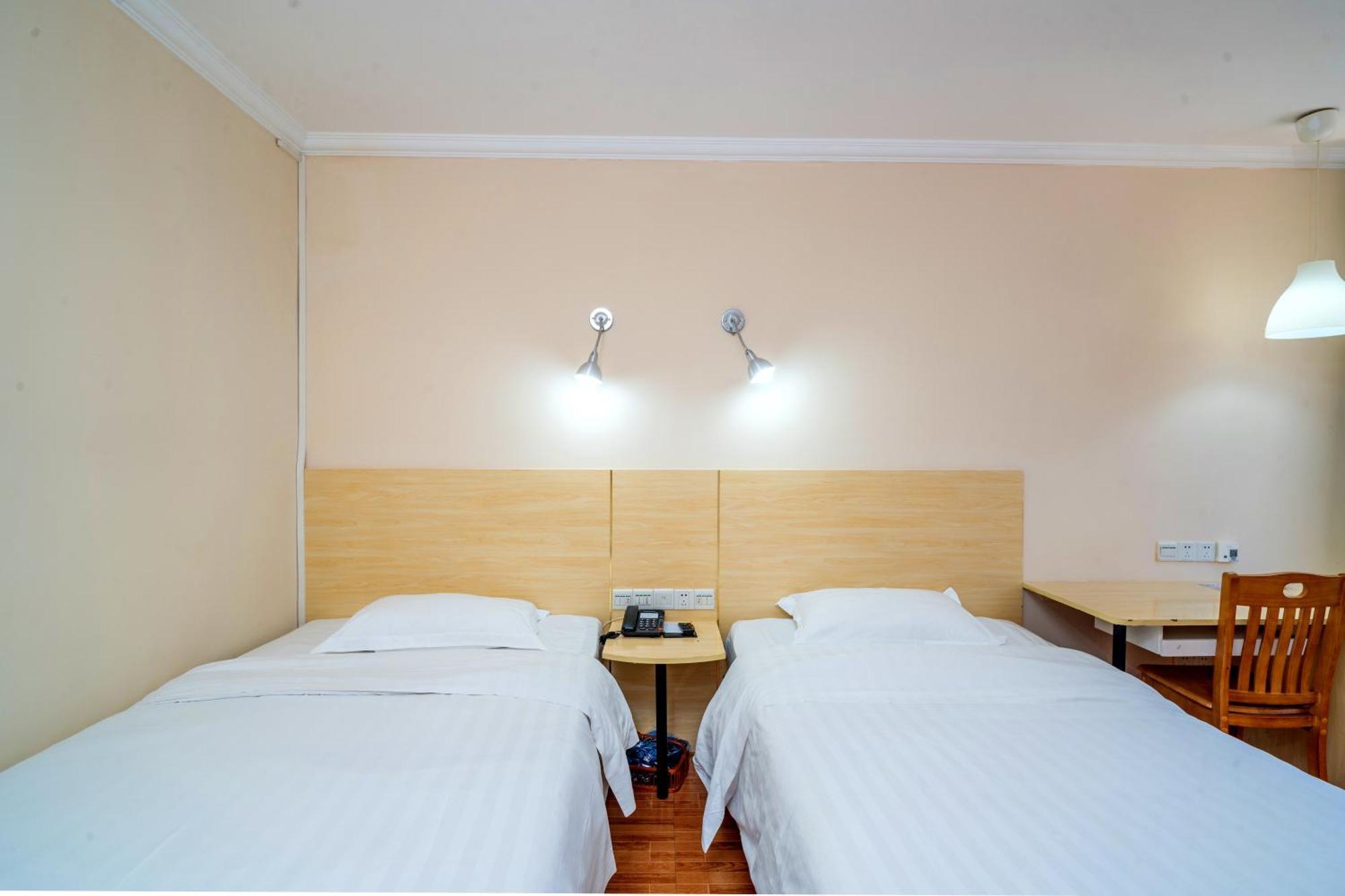 Ln Whitehouse Hotel Kuangcsou Kültér fotó