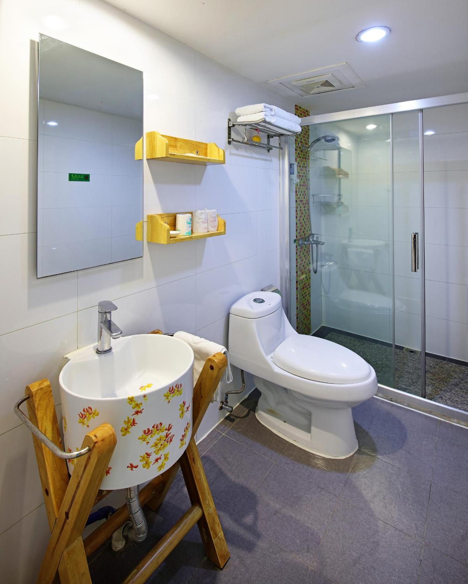 Ln Whitehouse Hotel Kuangcsou Kültér fotó