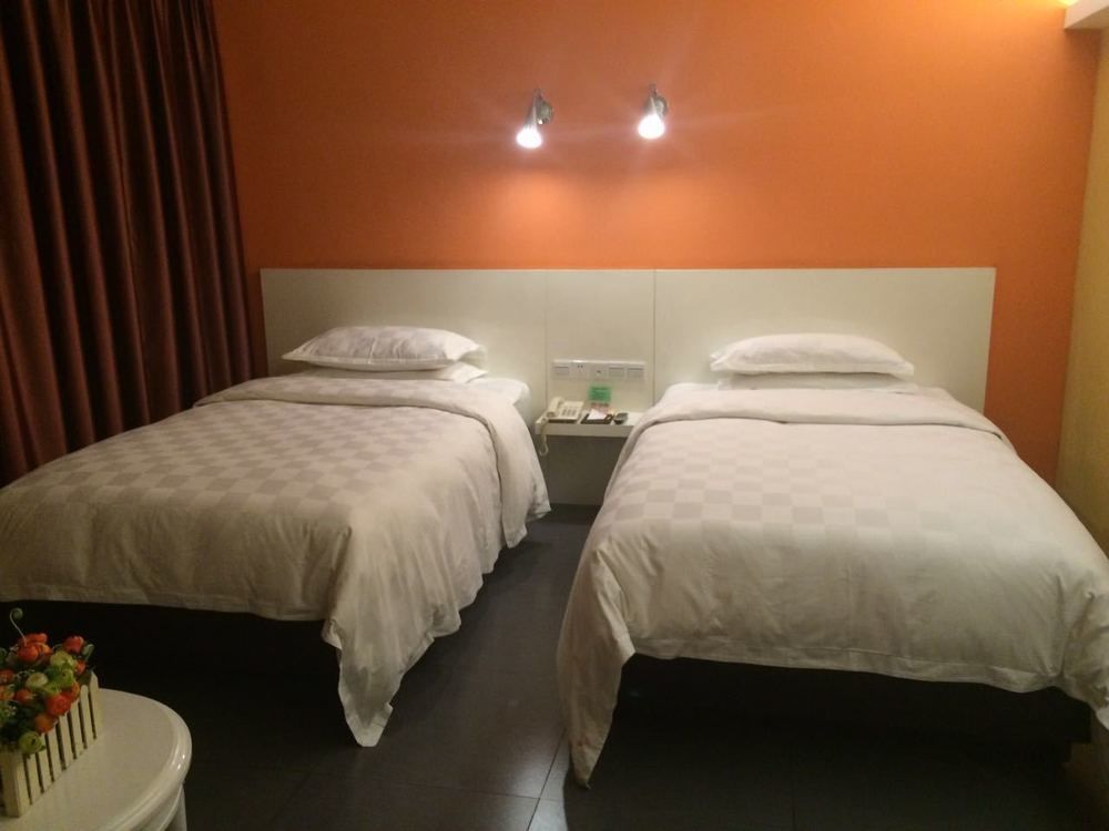 Ln Whitehouse Hotel Kuangcsou Kültér fotó