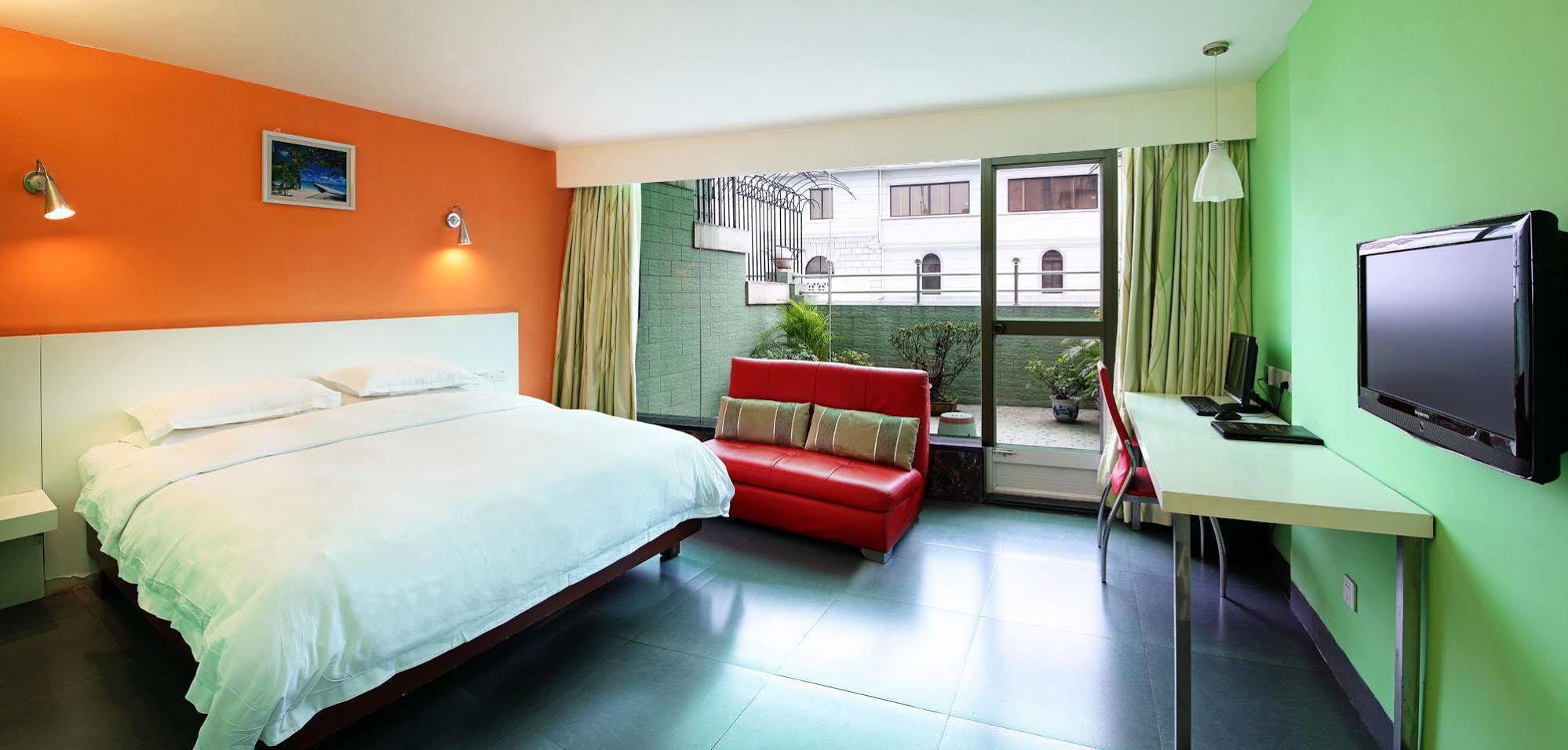 Ln Whitehouse Hotel Kuangcsou Kültér fotó